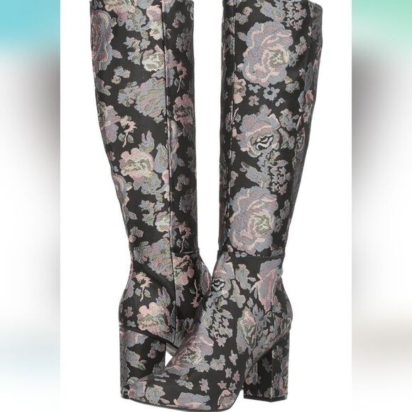 BRAND NEW WOMEN'S KENNETH COLE REACTION TIME TO STEP KNEE HIGH BOOT - Picture 1 of 16